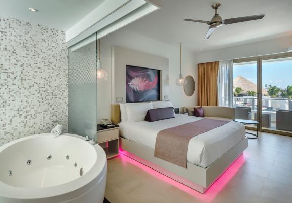CHIC Punta Cana by Royalton - Luxury Junior Suite